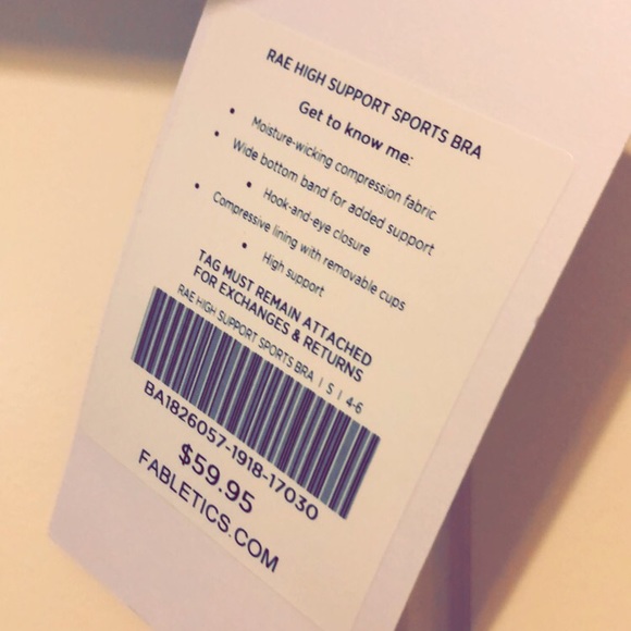 ‼️SOLD‼️ Fabletics Workout Top NWT! ‼️SOLD!!‼️ - Picture 3 of 4